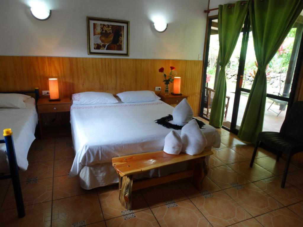 Hotel Atavai ハンガ・ロア エクステリア 写真
