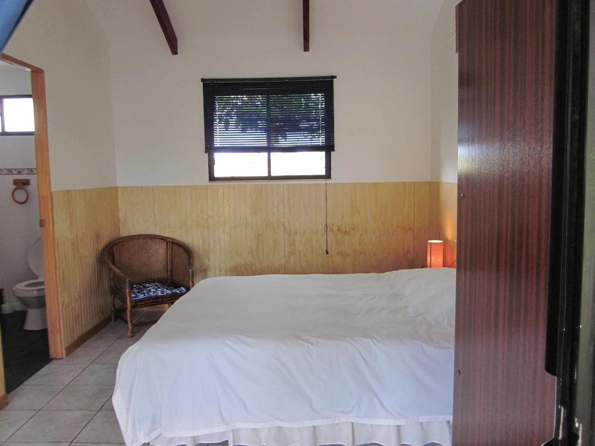 Hotel Atavai ハンガ・ロア エクステリア 写真